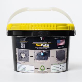 FASTPATCH DPR Pourable Asphalt Repair 3-Gal Kit 1