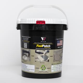 FASTPATCH DPR Rapid Concrete Repair 5-Gal Kit 1